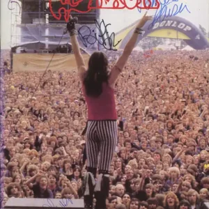 Best Seller Saxon The Eagle Has Landed - Autographed UK Tour programme