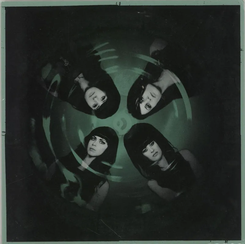 The Black Belles Wishing Well US 7" vinyl Grab Now