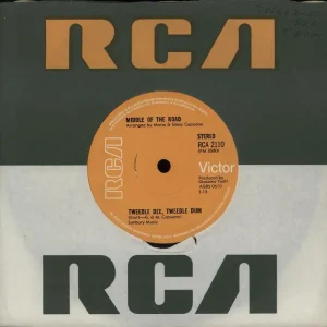 Reduced Price Middle Of The Road Tweedle Dee, Tweedle Dum UK 7" vinyl